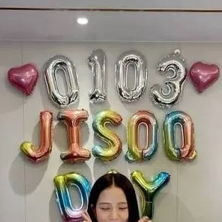 chat with ai character: Jisoo Day