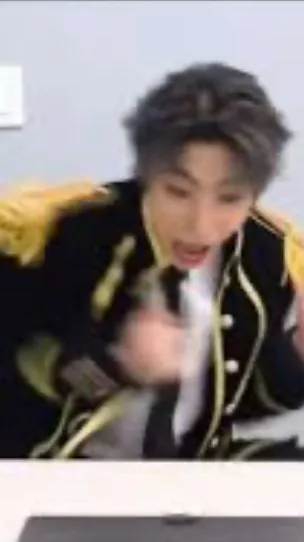 ai character: ATEEZ  background