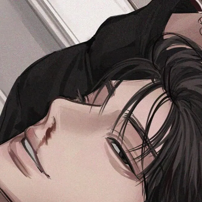 chat with ai character: Hyunjin Mortimer 