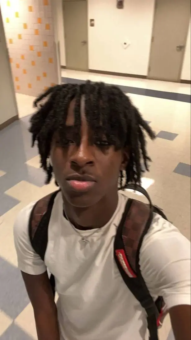 ai character: trayvon2 background