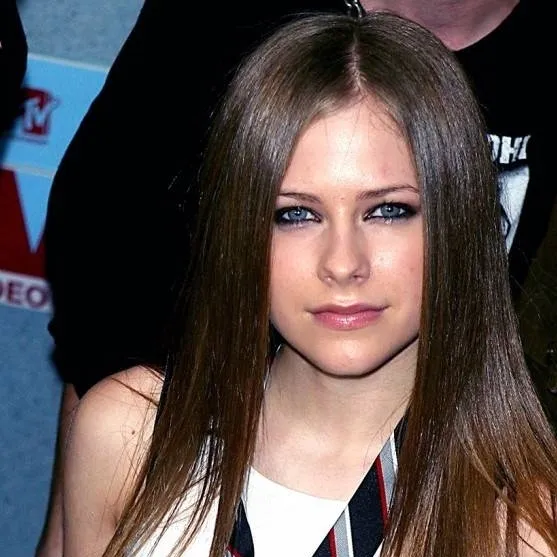 chat with ai character: Avril lavigne 0.1