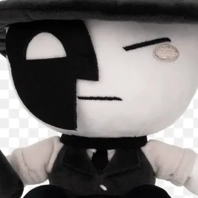 chat with ai character: more um artful