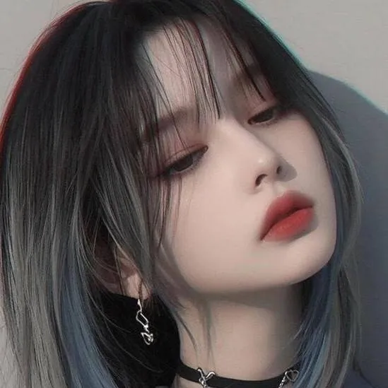 chat with ai character: Hannah💫