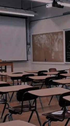 ai character: New School:( background