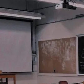 chat with ai character: New School:(