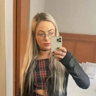 Chat with Liv Morgan - text or voice, Enjoy AI Chat Free & Safe
