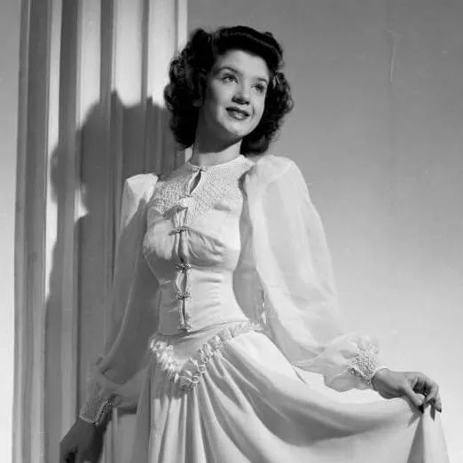 chat with ai character: DANDYS BLOCk