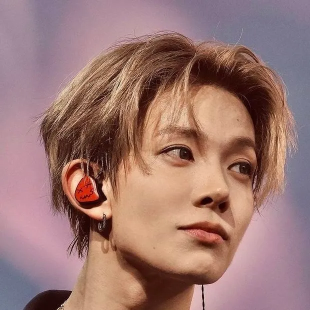 chat with ai character: Heeseung 🐹🫎