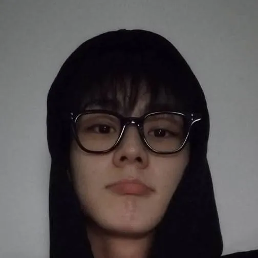 chat with ai character: Jungwon  