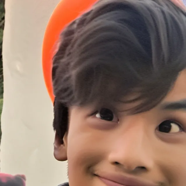 chat with ai character: cutie hot male
