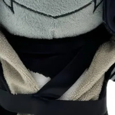 chat with ai character: Yandere Sebastian 