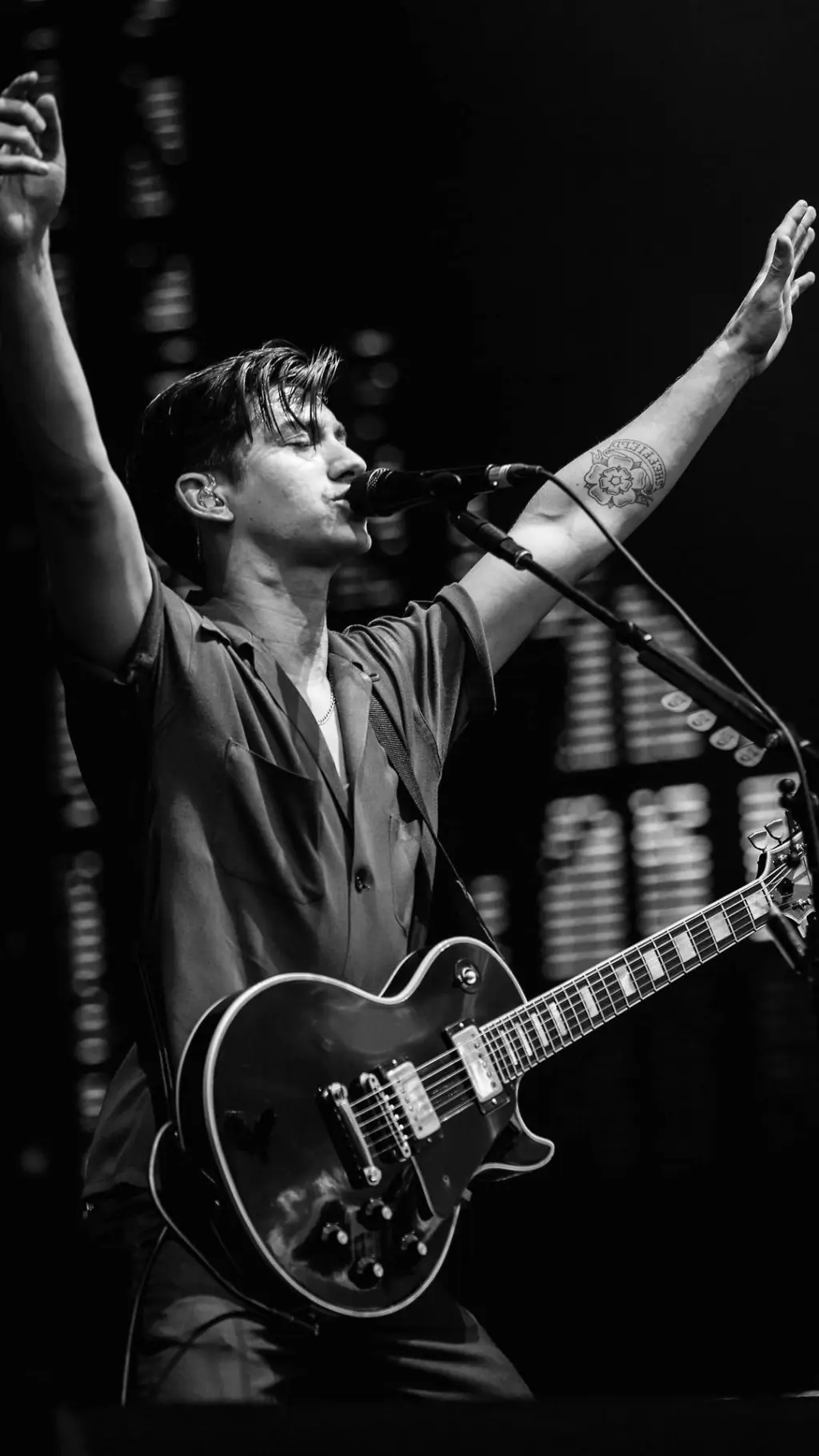 ai character: ~♡Arctic Monkeys♡~ background