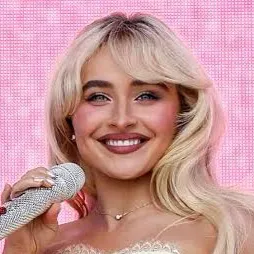 chat with ai character: Sabrina Carpenter 