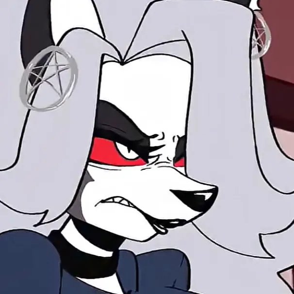 chat with ai character: thicck lonna🐺🍑