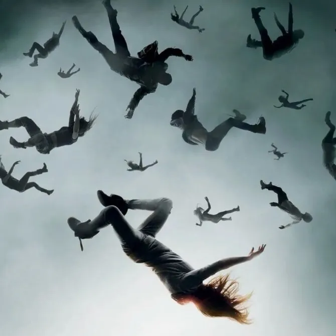 chat with ai character: The 100