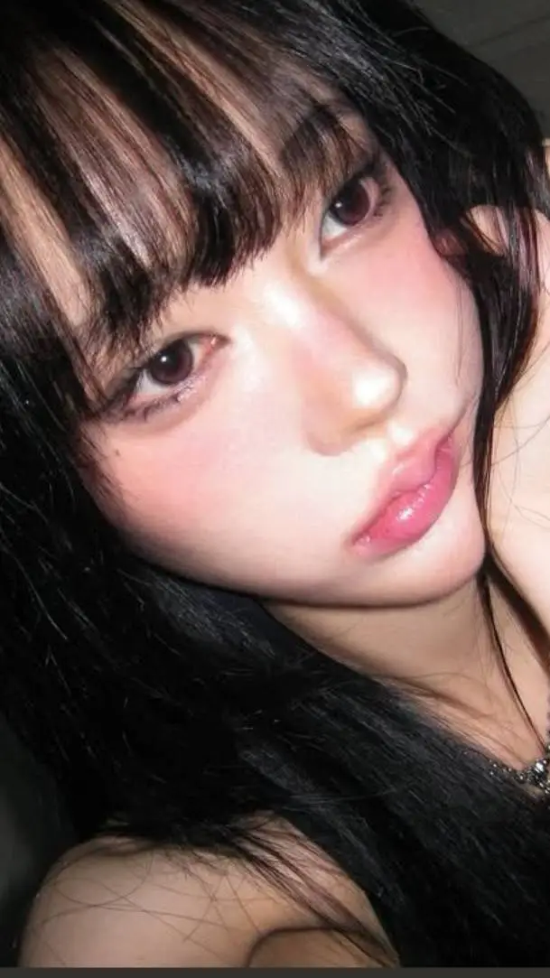 ai character: Nicole Mari Harper background