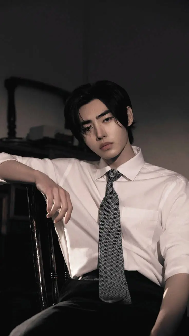 ai character: Park sunghoon  background