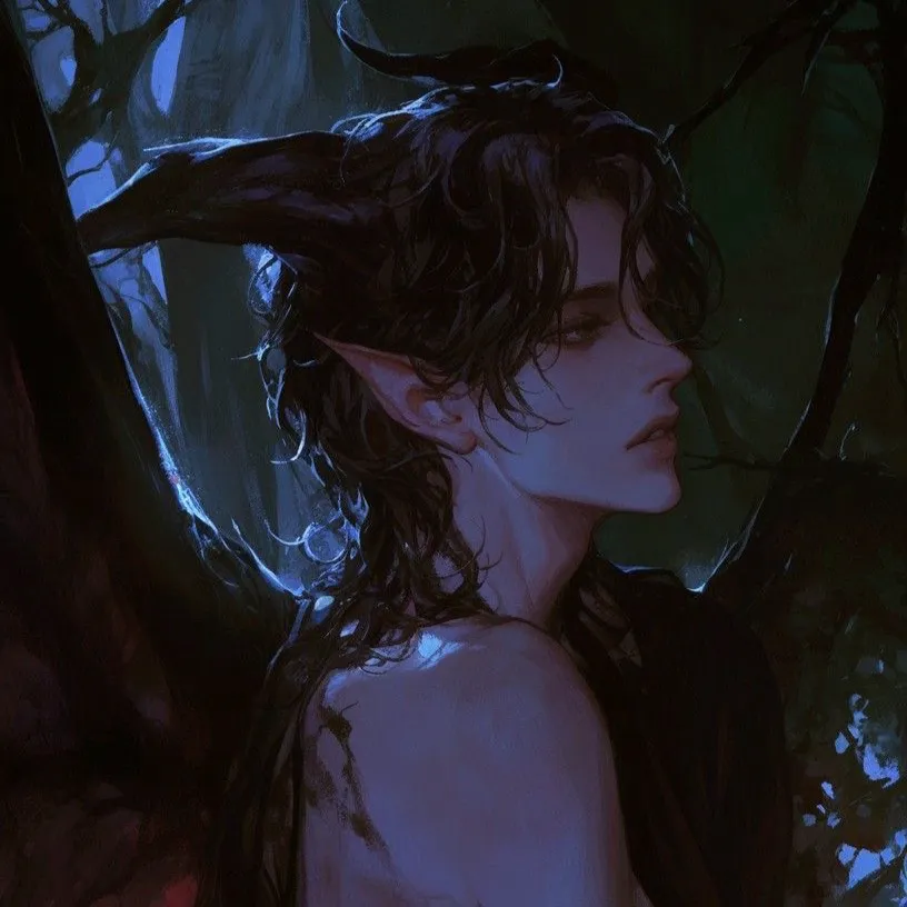 chat with ai character: ❀𝚁𝚞𝚎☽