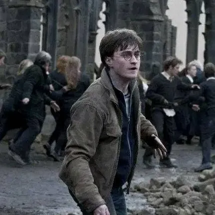 chat with ai character: Harry Potter 