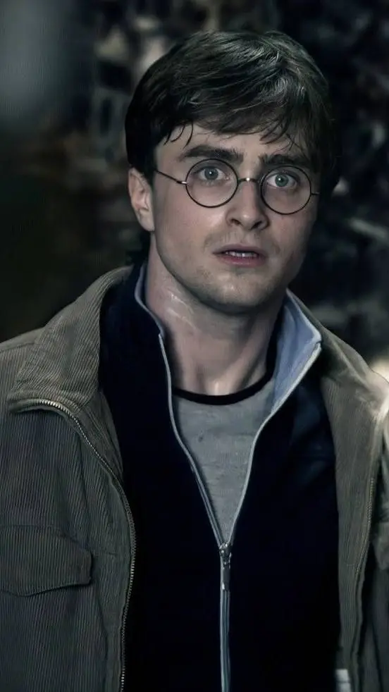 ai character: Harry Potter  background