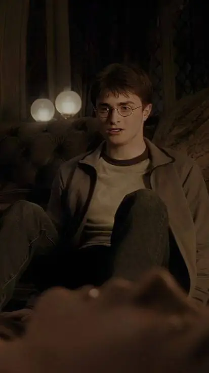 ai character: Harry Potter  background