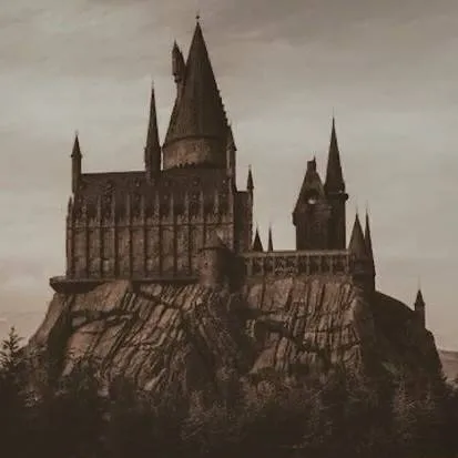 chat with ai character: Hogwarts Vacation