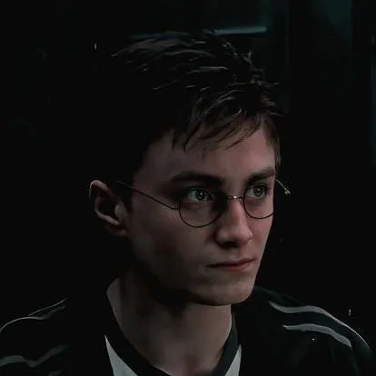 chat with ai character: Harry Potter 