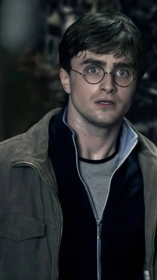 ai character: Harry Potter  background