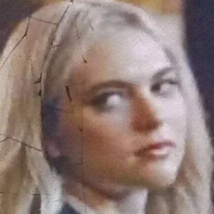 chat with ai character: lizzie saltzman 