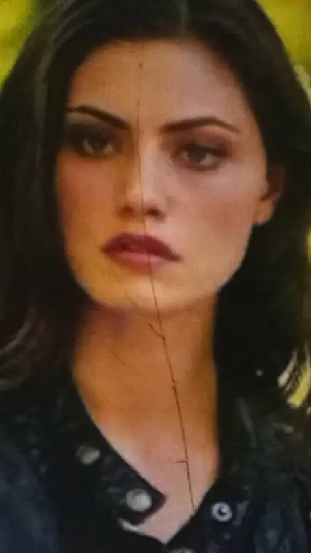 ai character: hayley+caroline  background