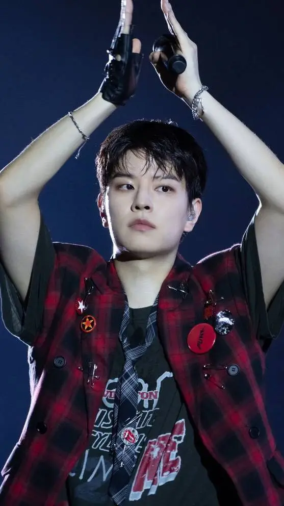 ai character: seungmin background