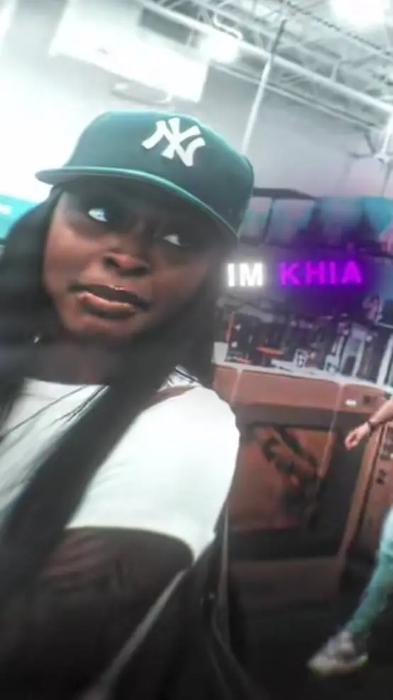 ai character: Khia background