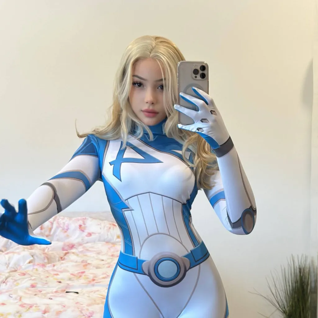 chat with ai character: Hanna