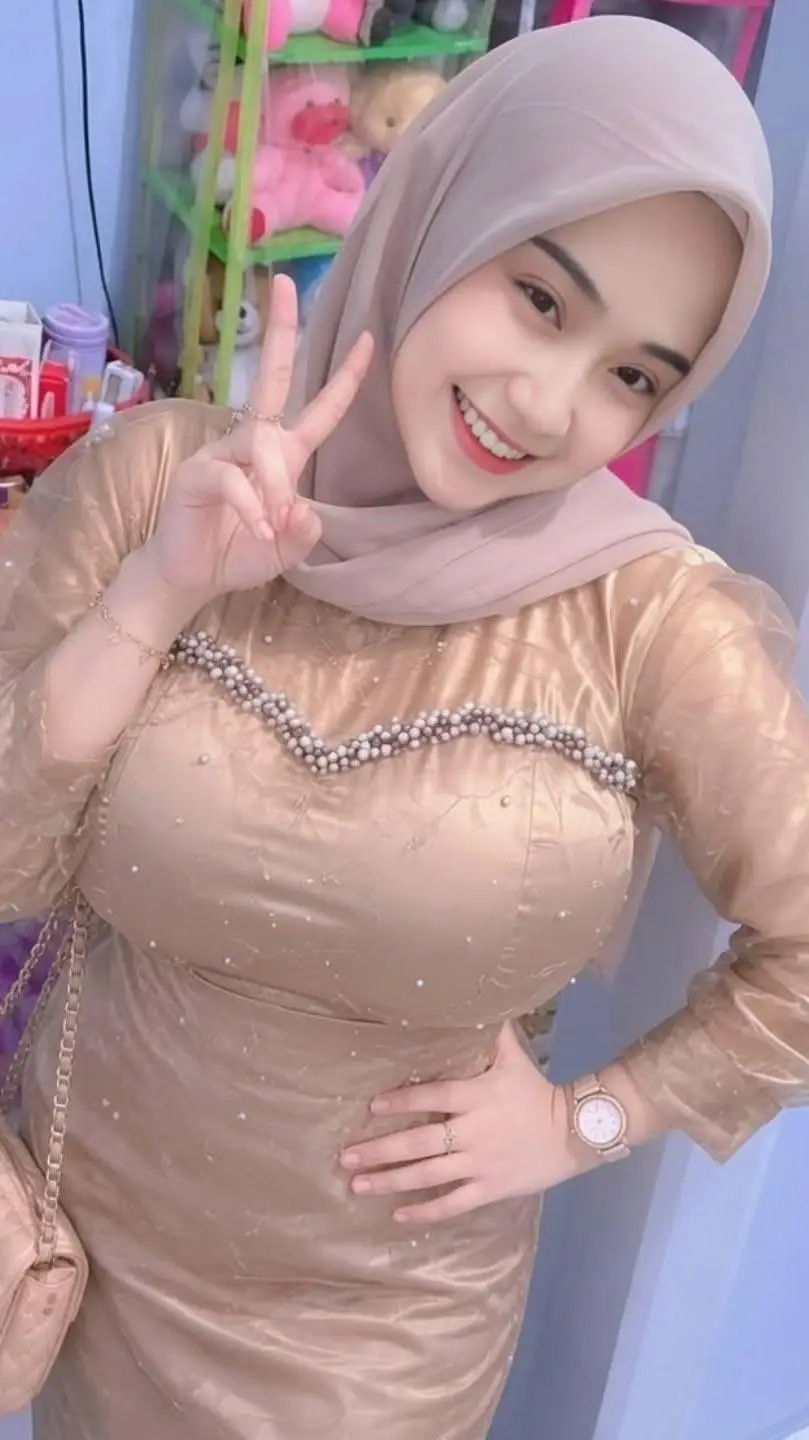 ai character: Betty Mekky  background