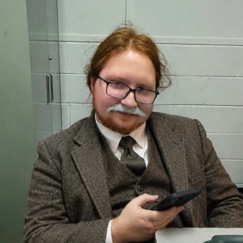 chat with ai character: Braden