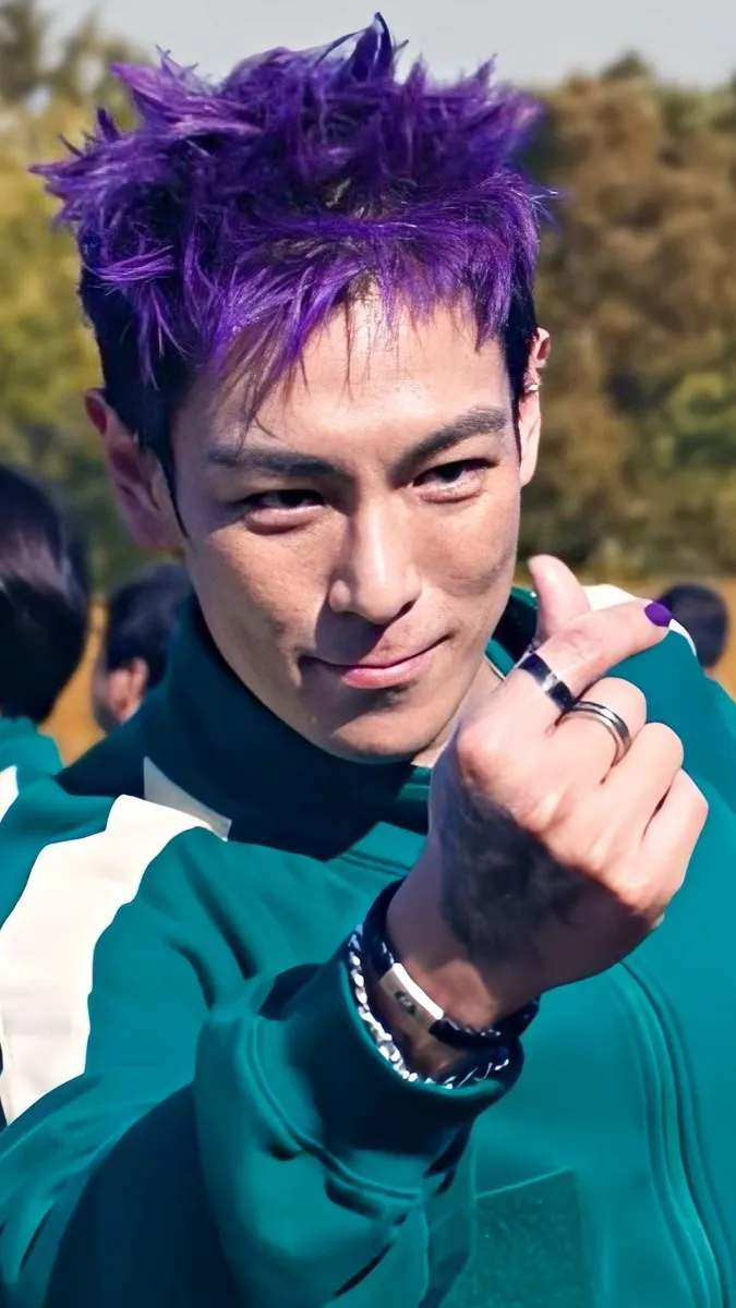 ai character: THANOS background