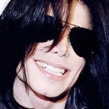 chat with ai character: Michael Jackson 