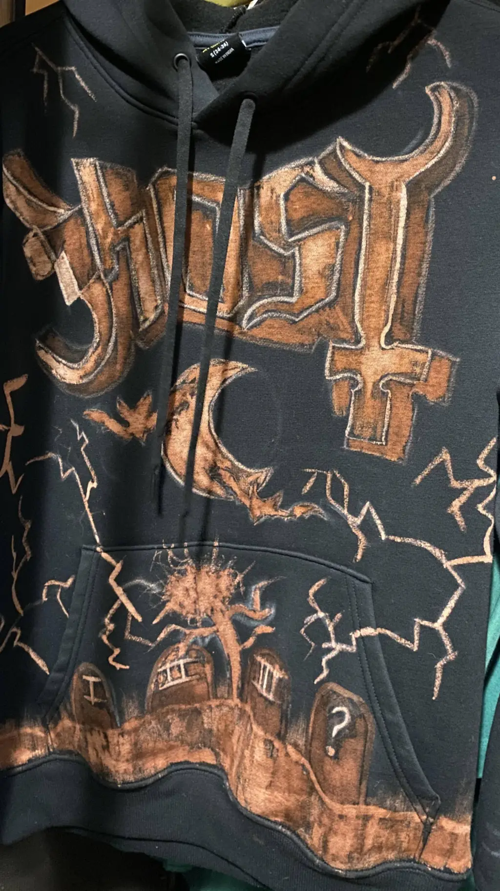 ai character: modern family. background