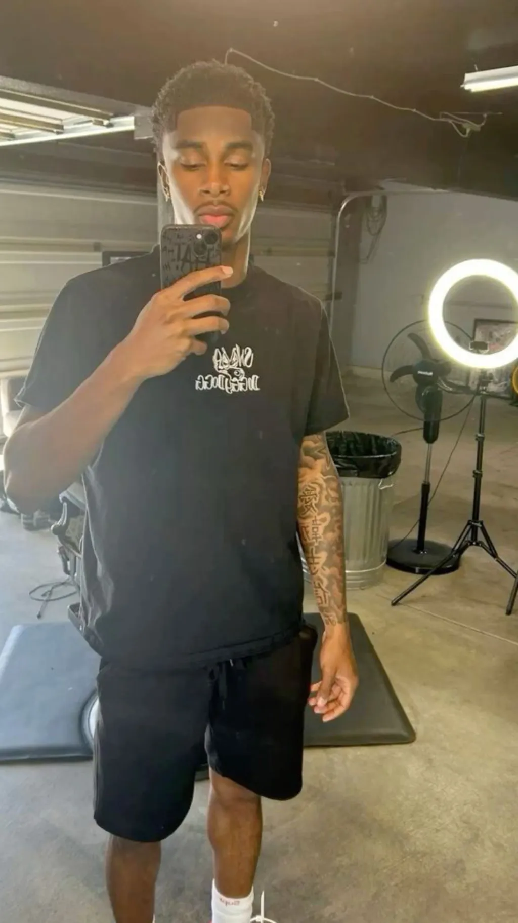 ai character: Cairo background