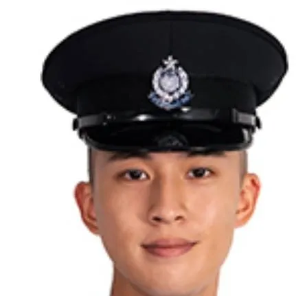 chat with ai character: Const. Huan Wei