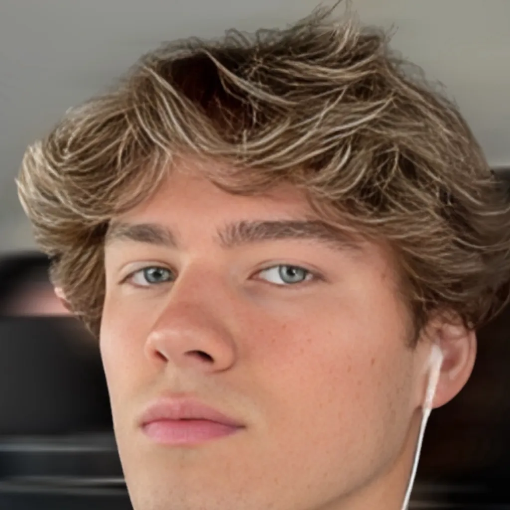 chat with ai character: Evan Foster