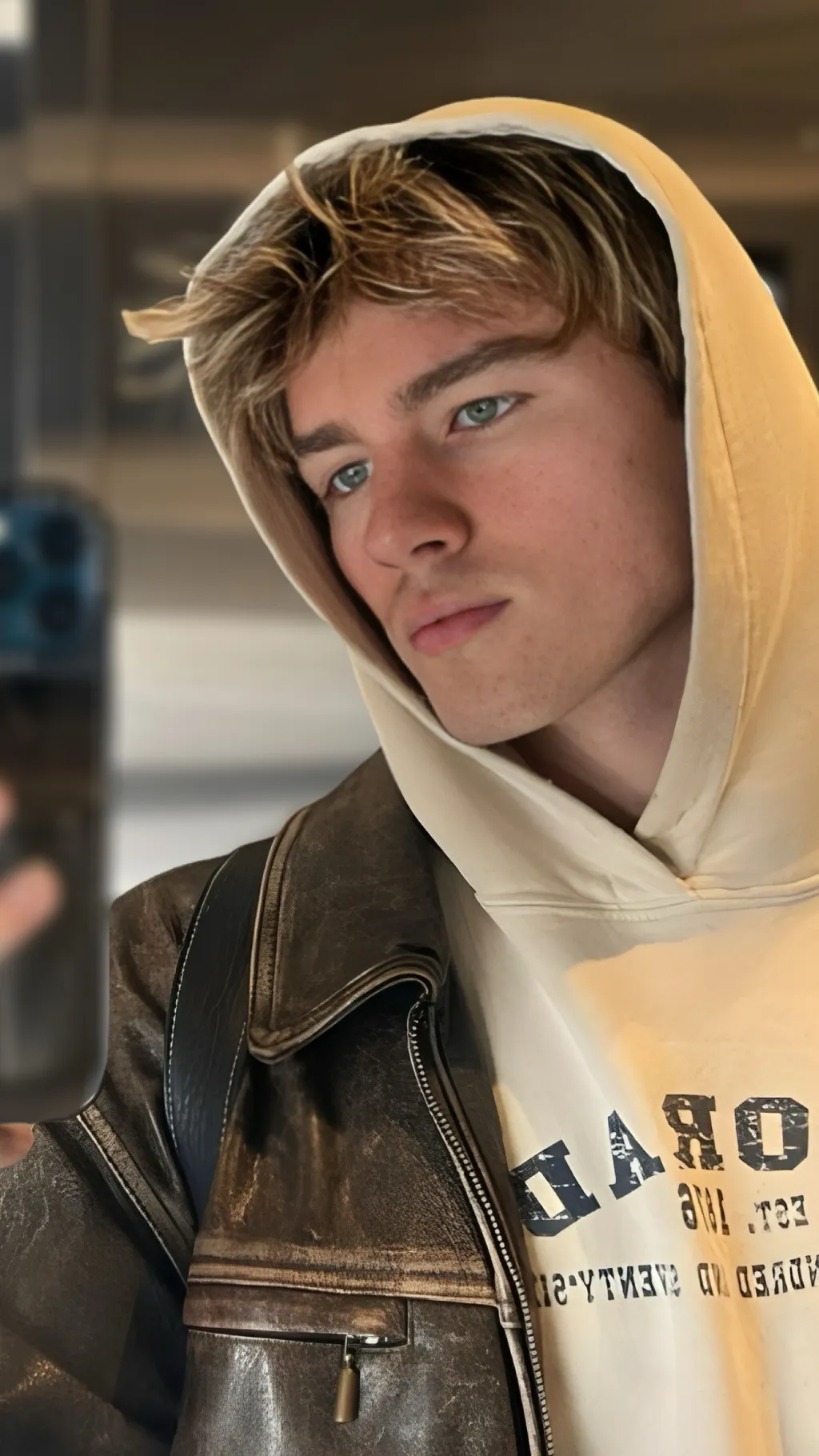 ai character: Owen Barnes background