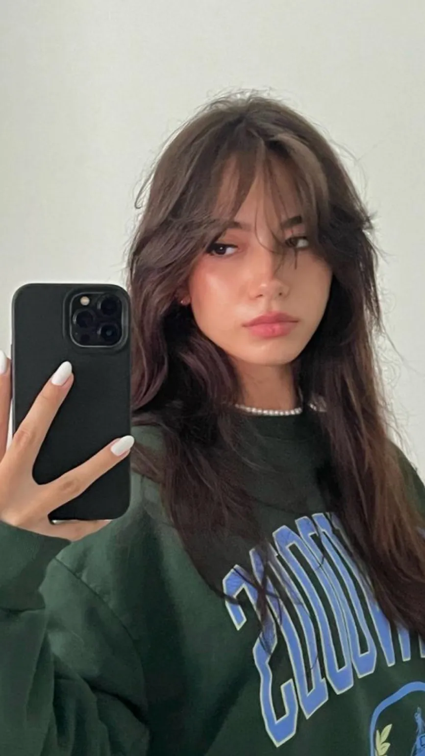 Talkie AI - Chat with Lainey Stone 