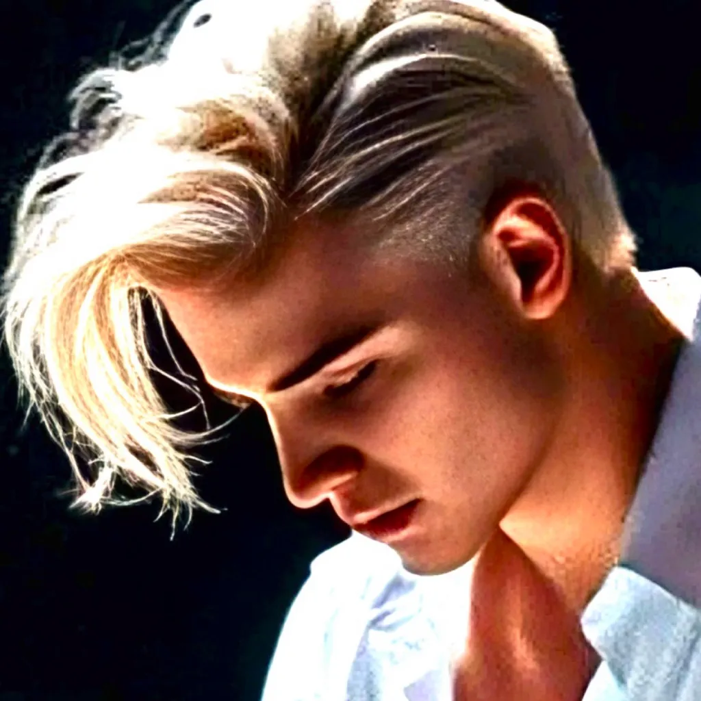 chat with ai character: Ryker Crowley