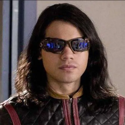 chat with ai character: The flash alt univ