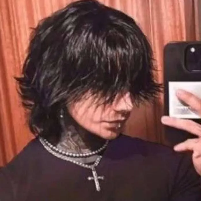 chat with ai character: {♡Diego★}