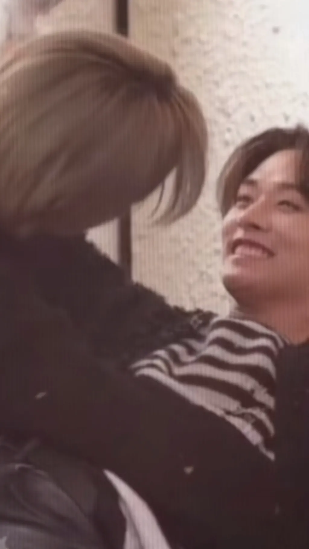 ai character: MINSUNGIEEEEE background