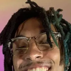 chat with ai character: Pixeldrink