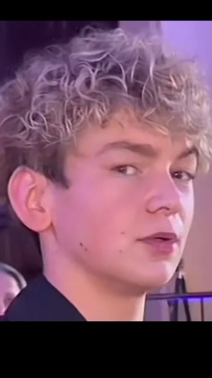 ai character: Zack background