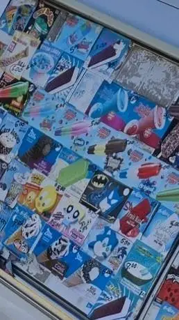 ai character: krazy ice cream  background